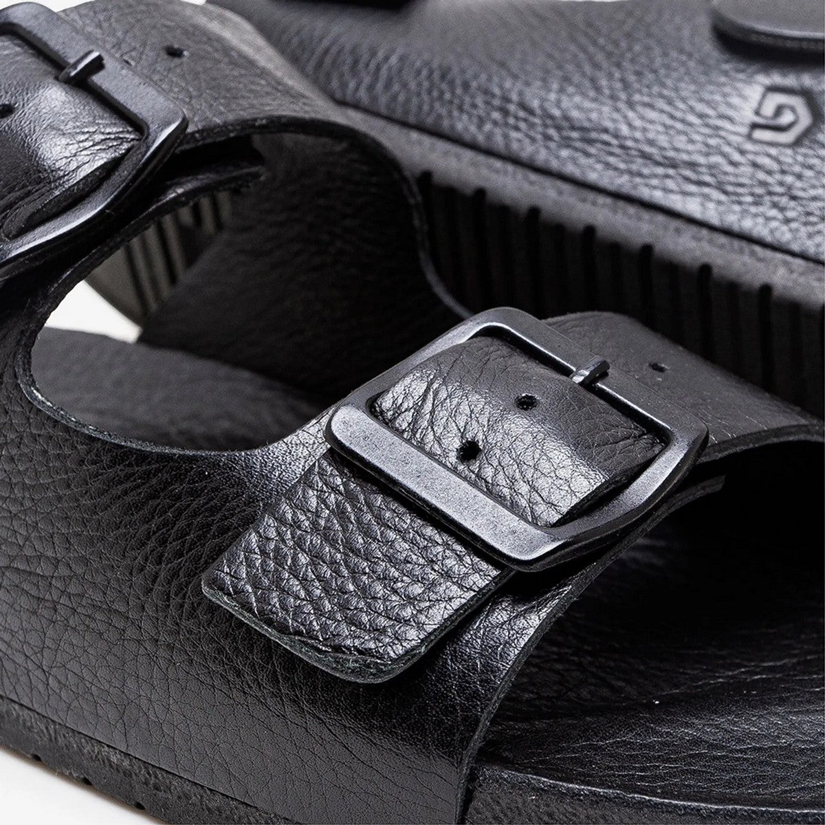 Sandália Masculina de Couro Democrata Easy Weekend - Preto
